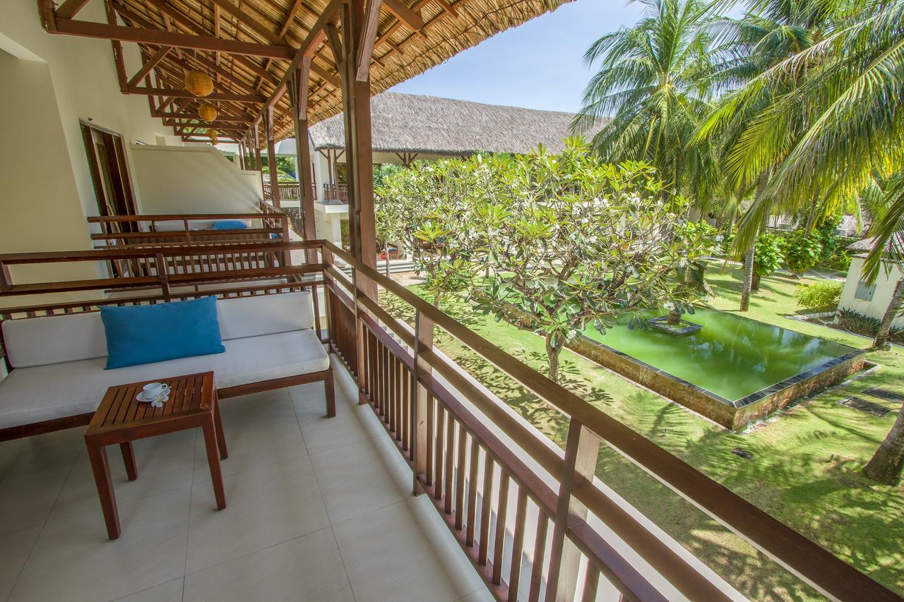 Chambre Double ou Lits Jumeaux Supérieure avec Balcon - Vue sur Jardin